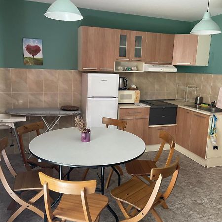 Comfort Apartment Поморіє Екстер'єр фото